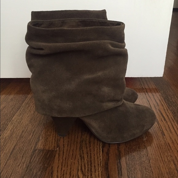 Steve Madden suede bootie - Picture 2 of 4